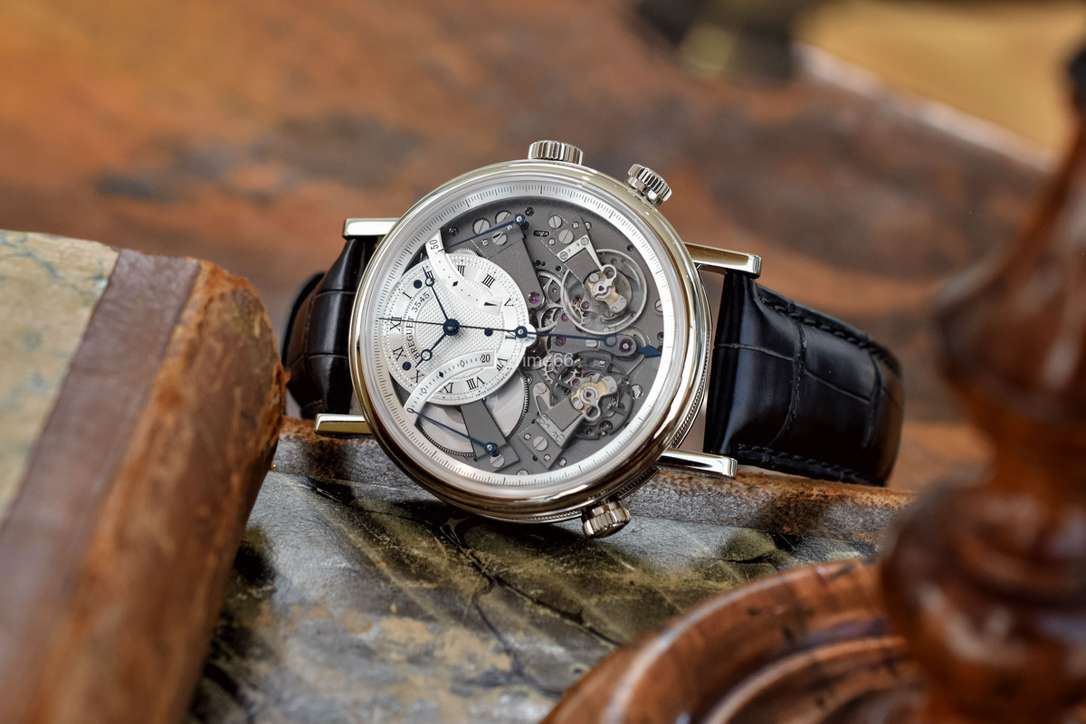 Tradition Chronographe Indépendant Ref. 7077