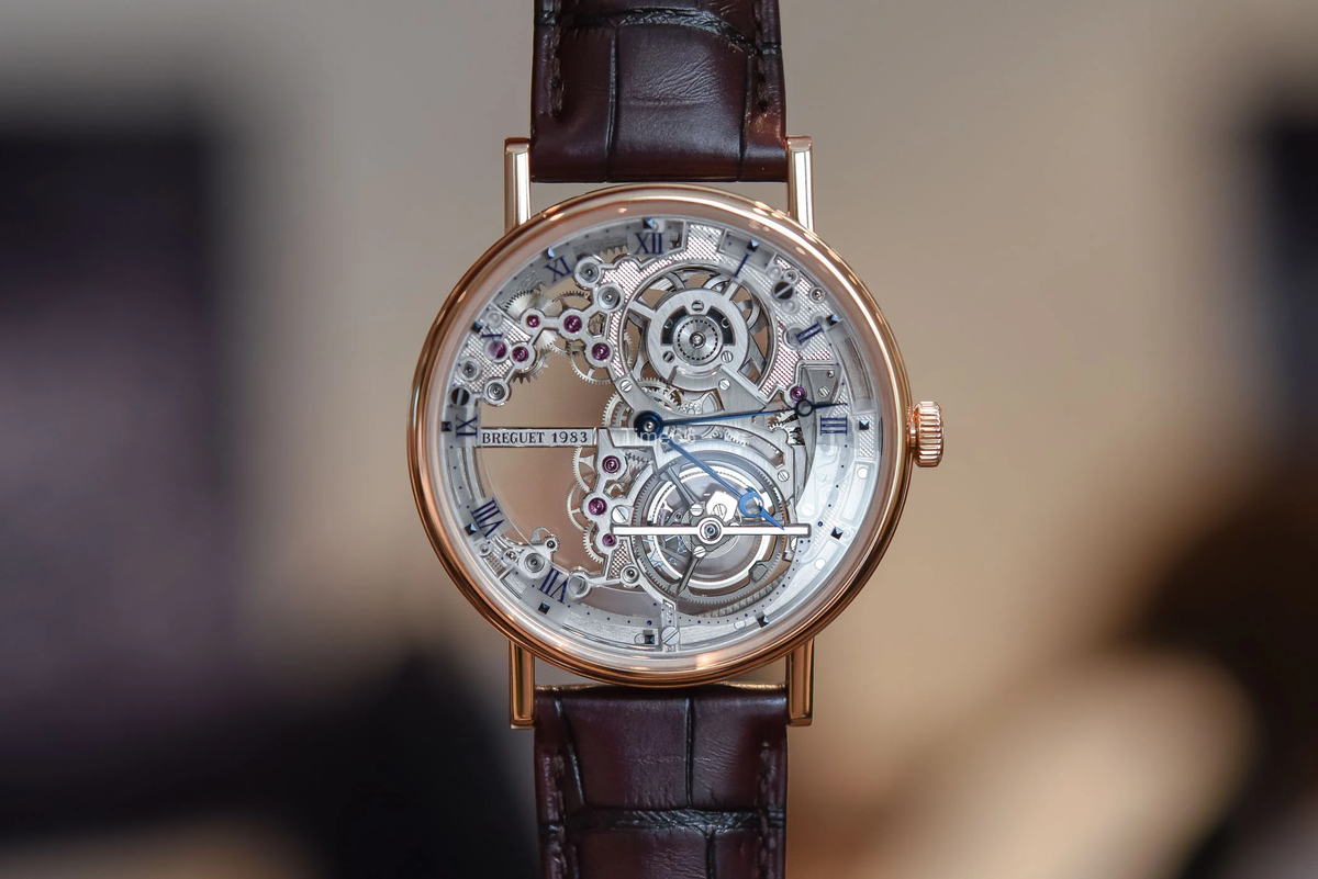 Classique Tourbillon Extra-Plat Squelette Ref. 5395