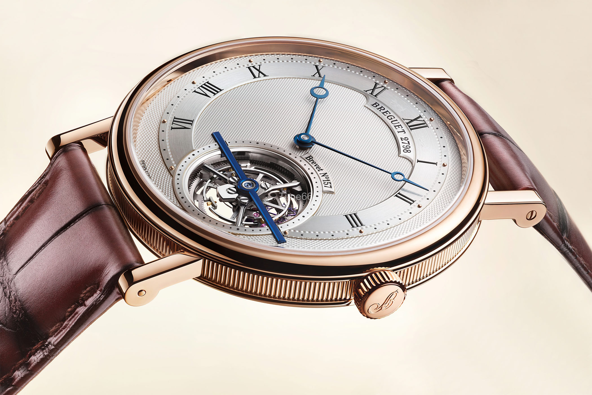 Classique Tourbillon Extra-Plat Anniversaire Ref. 5365