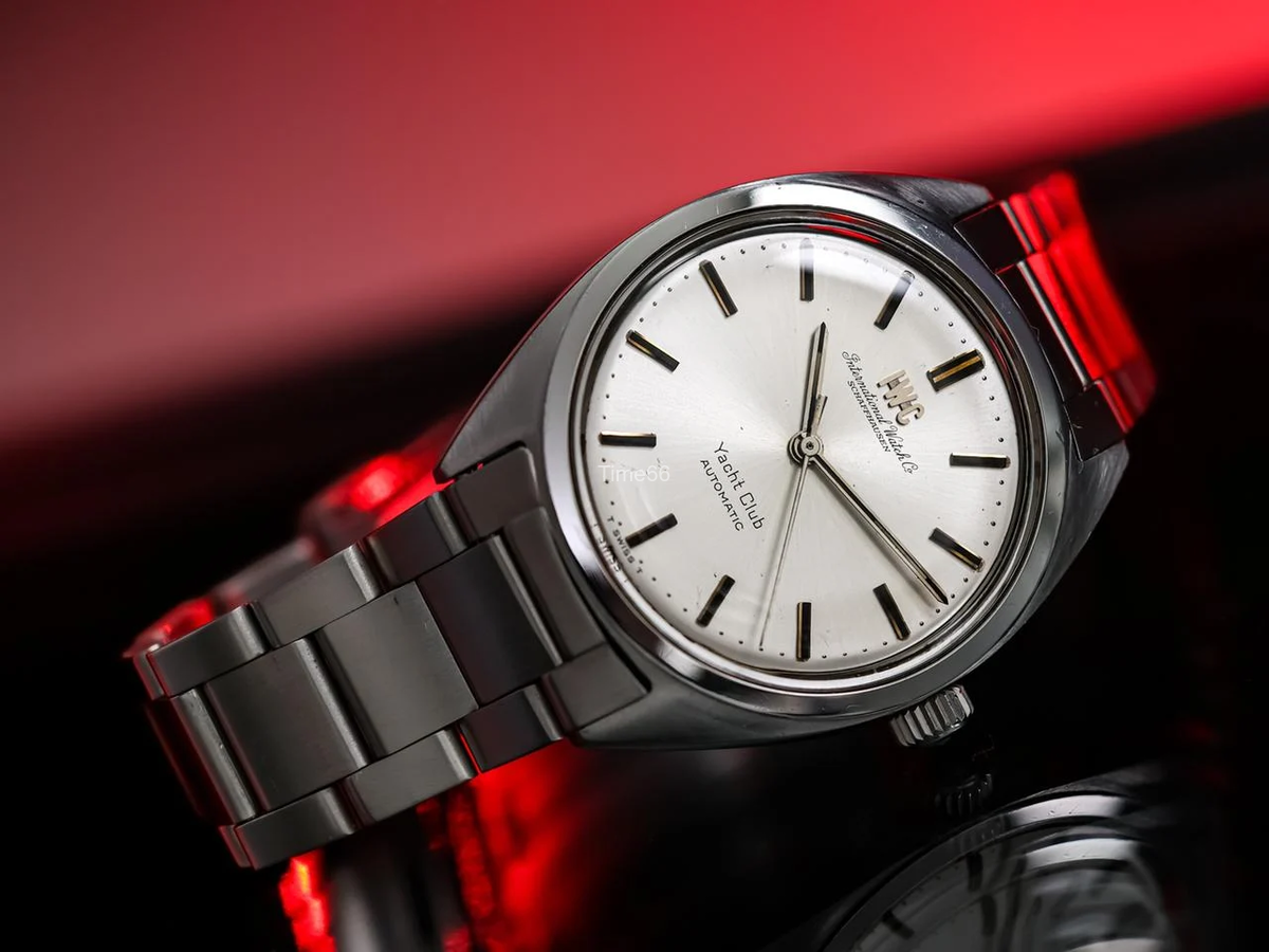 Yacht Club Automatic (Ref. 811)