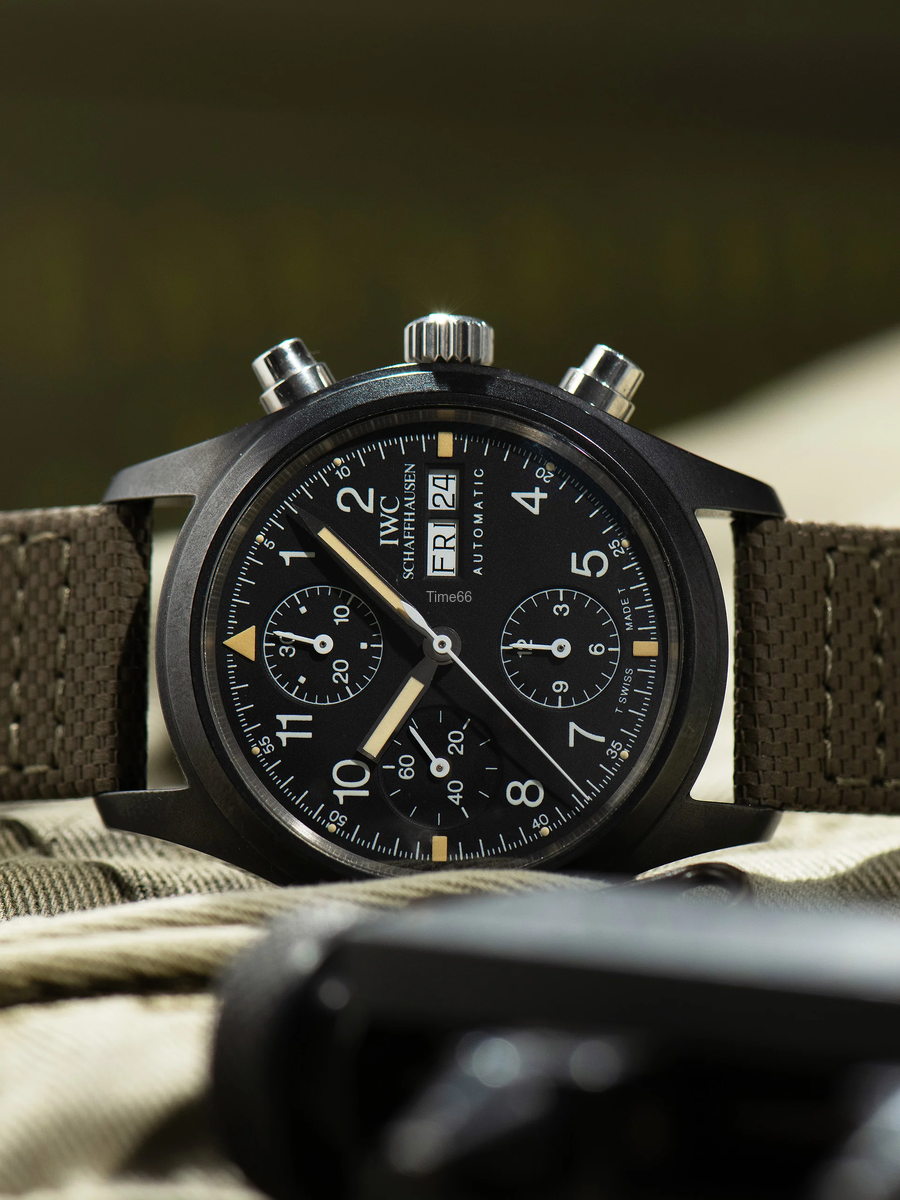 Fliegerchronograph Keramik (Ref. 3705)